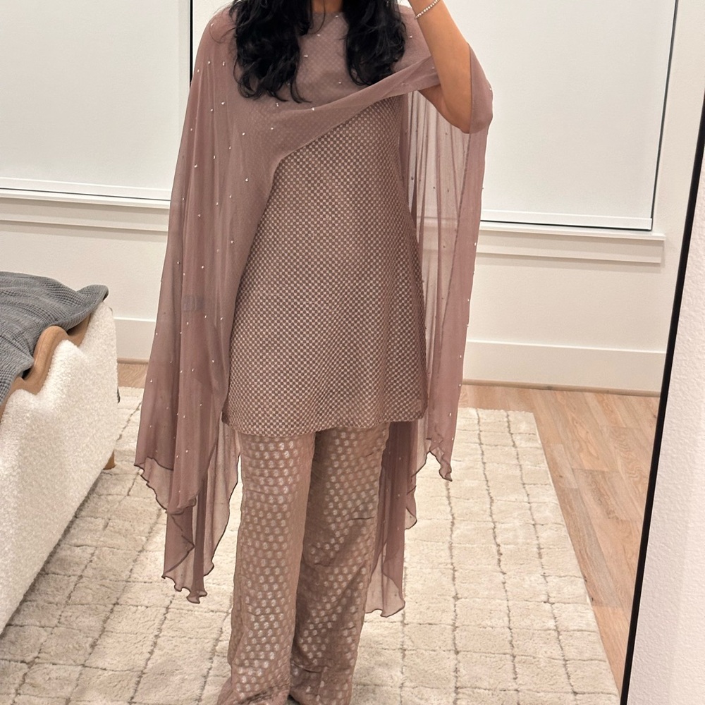 Elegant Mauve Kurtha
